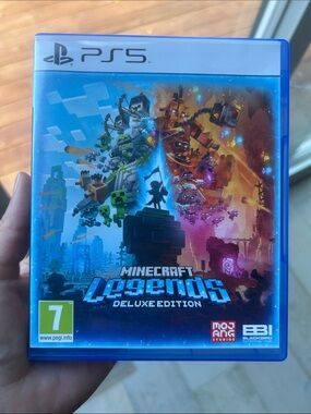 PS5 Minecraft Legends Deluxe Edition